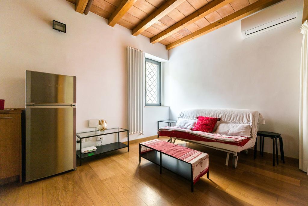 Apartment Polveriera Colosseum Róma Kültér fotó