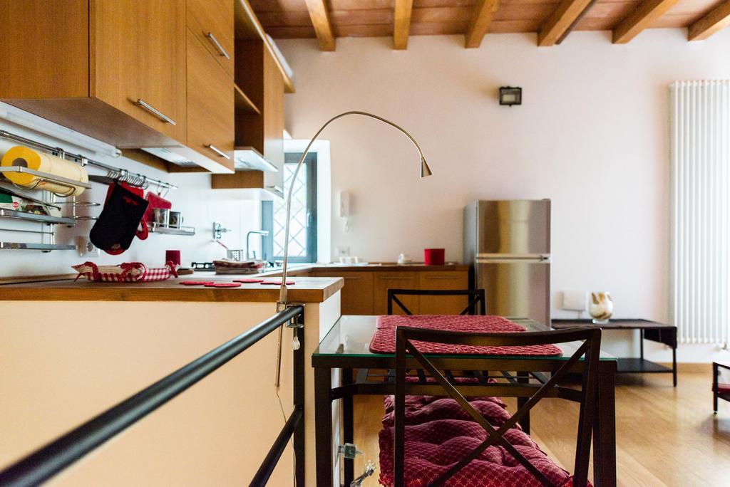 Apartment Polveriera Colosseum Róma Kültér fotó