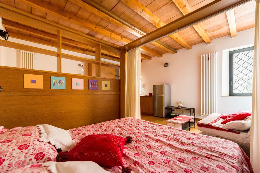 Apartment Polveriera Colosseum Róma Kültér fotó